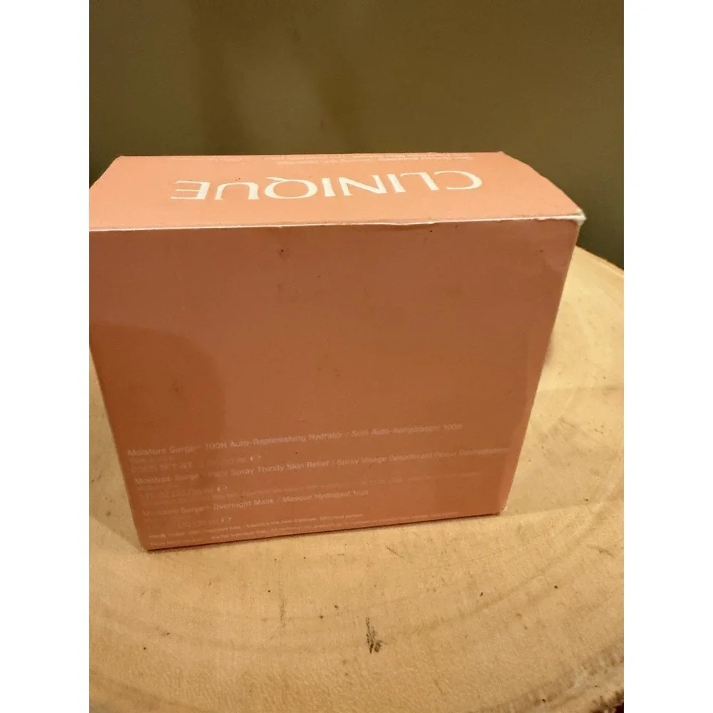 Clinique Skin School The Glowing Skin System 3-Piece Set: Moisturize, Mist, Mask